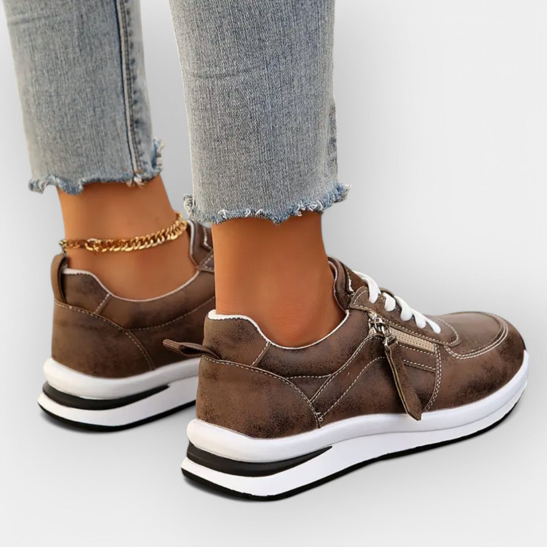 Anatomski Sneakers s Stilom