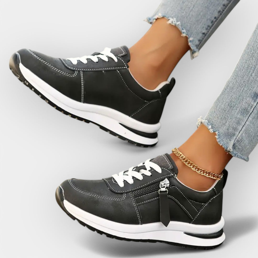 Anatomski Sneakers s Stilom