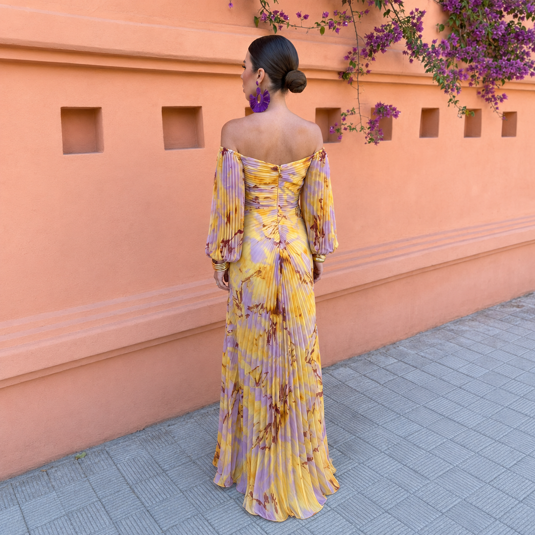 Viktorija – Elegantna Plisirana Obleka