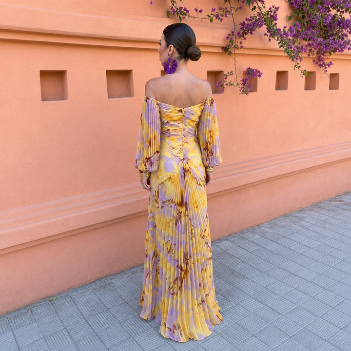Viktorija – Elegantna Plisirana Obleka