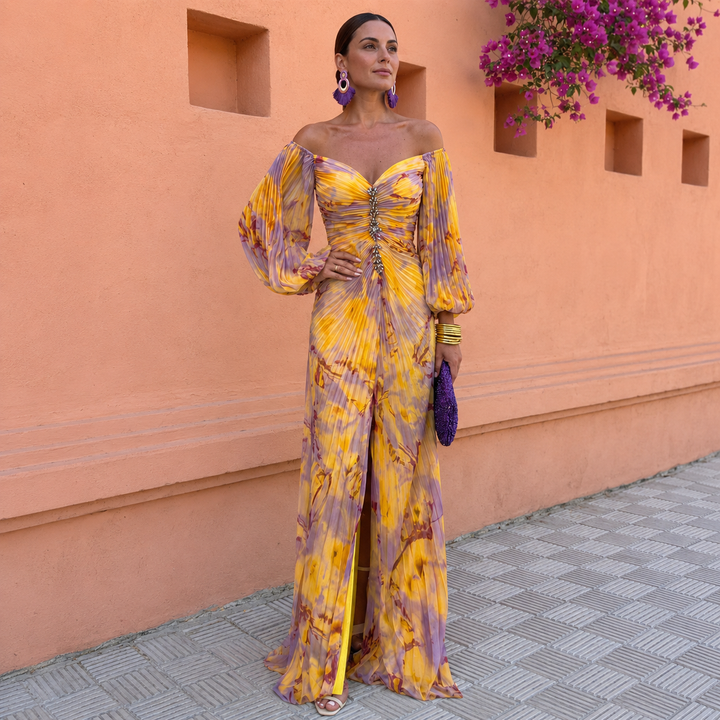 Viktorija – Elegantna Plisirana Obleka