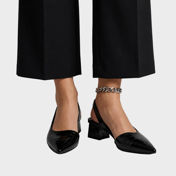 Lara – Elegantni Ortopedski Čevlji