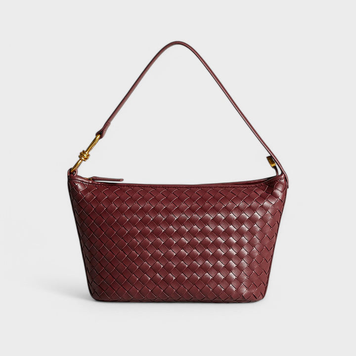 Isa - Burgundska Chic