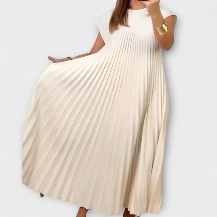Zairelle – Elegantne Plisirane Obleke