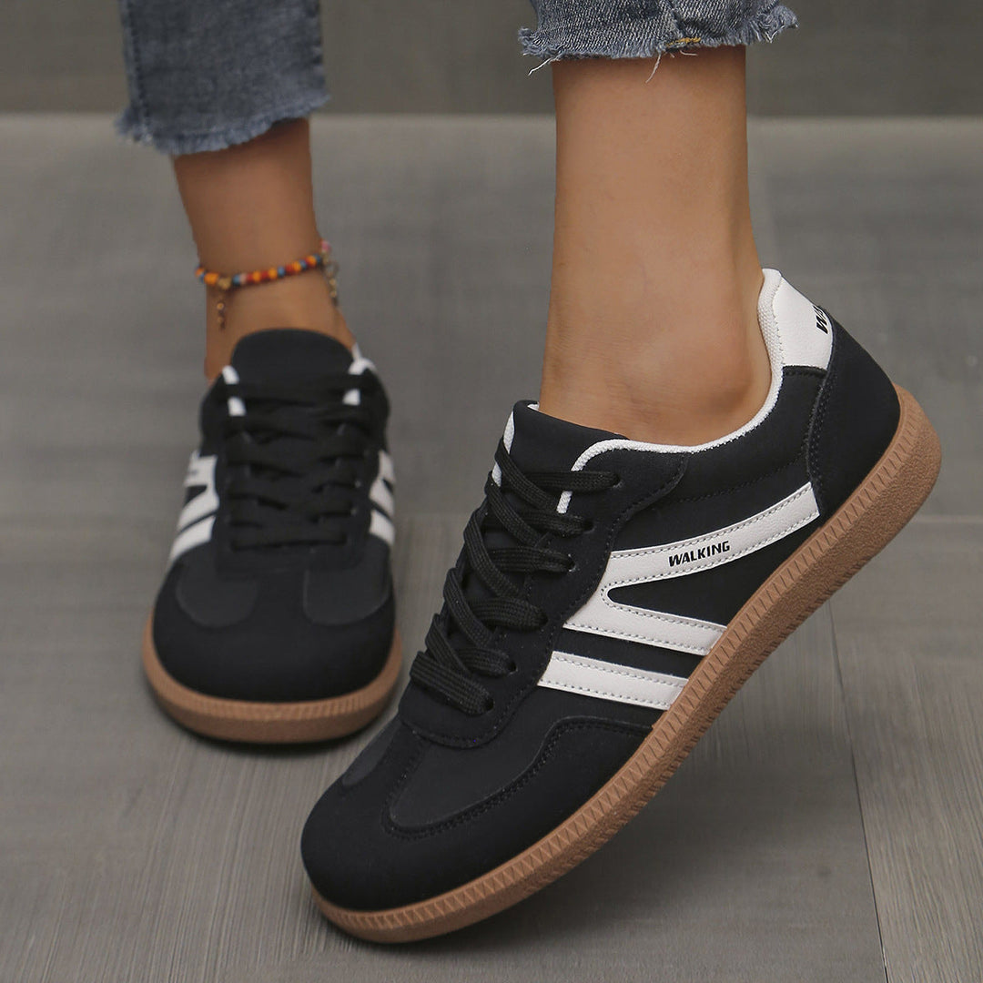 Nika – Ortopedske Retro Superge