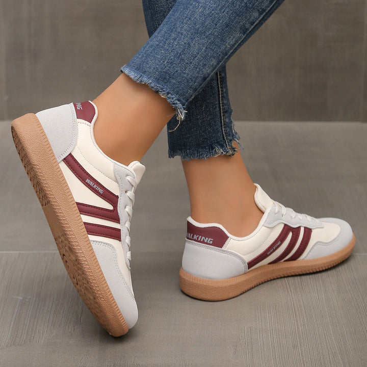 Nika – Ortopedske Retro Superge