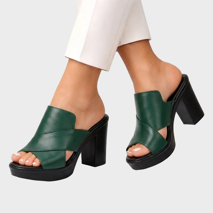 Eva – Elegantni Ortopedski Sandali