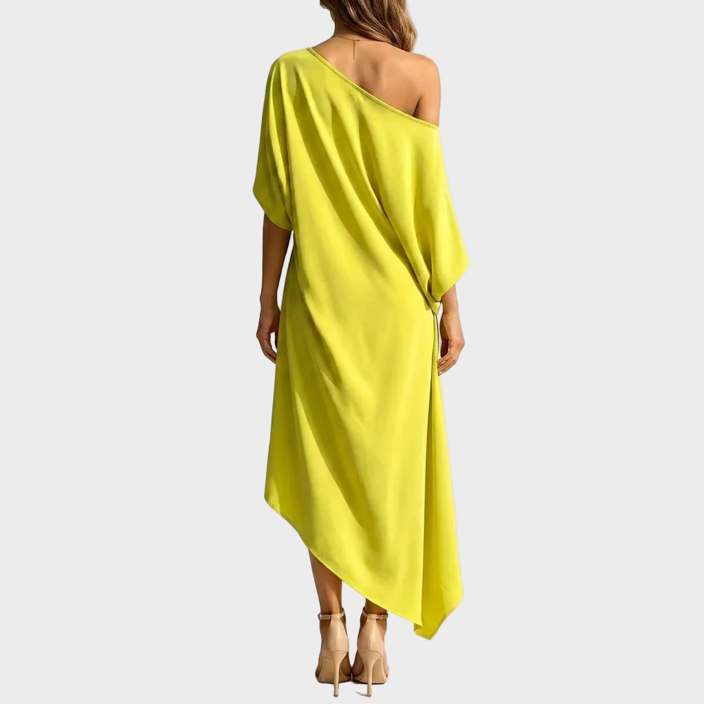 Lara – Elegantna Asimetrična Obleka