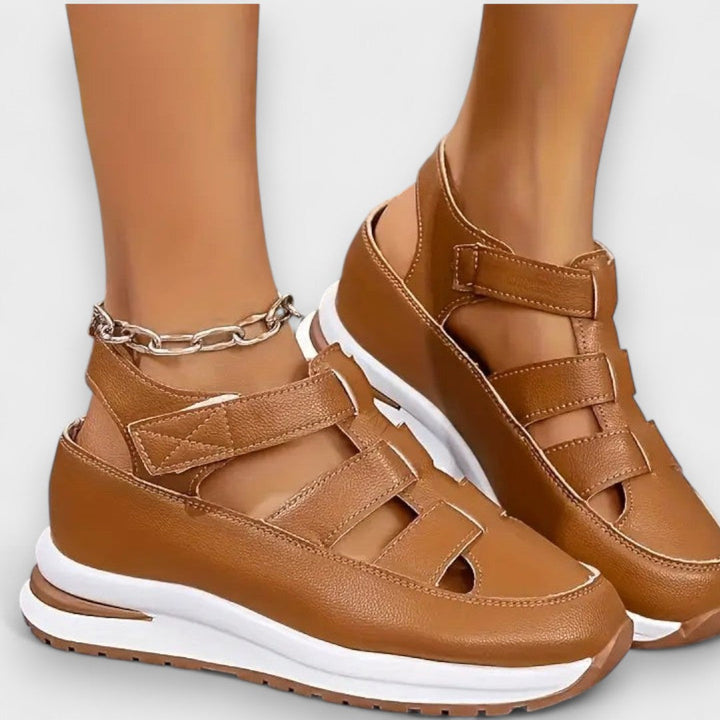 Petra - Ergonomski sandali